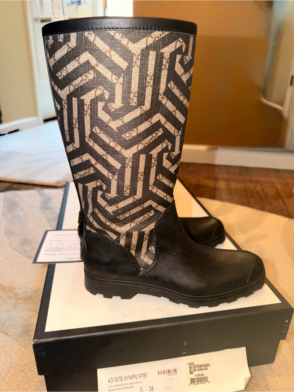 Gucci Black and Beige Patterned Rain Boots
